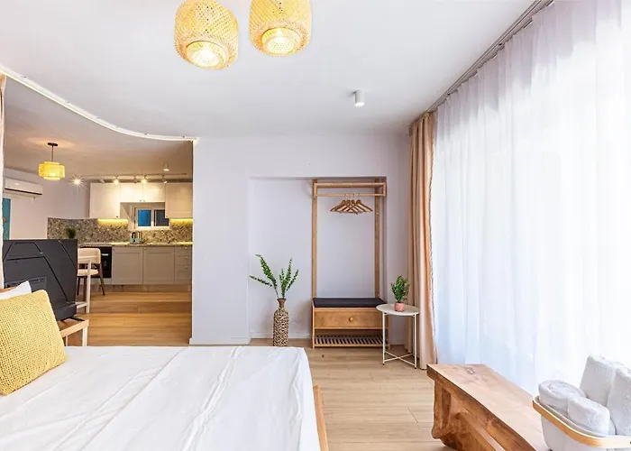 Dhermi's Icon Big 2 * Дхерми